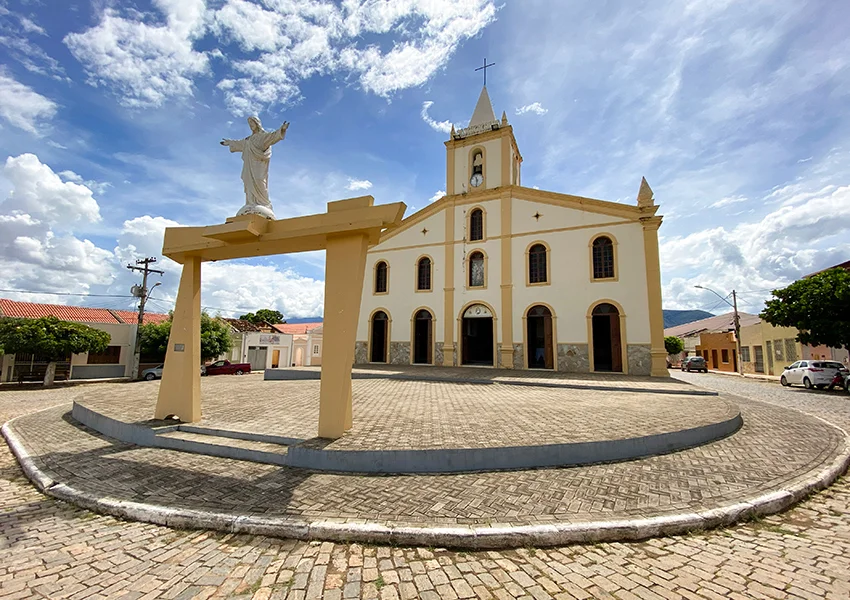 Diocese de Livramento anuncia novo pároco para a Paróquia de Nossa Senhora do Livramento e novas nomeações no clero