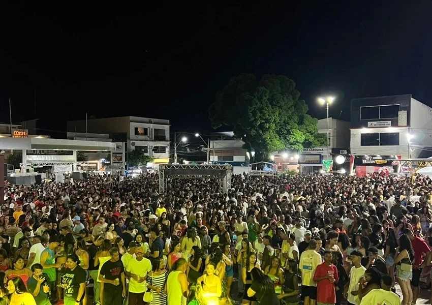 Prefeitura celebra sucesso do primeiro dia do Pré-Carnaval de Livramento de Nossa Senhora