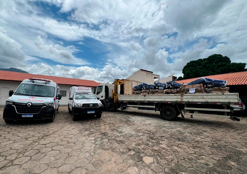 Prefeita Joanina Sampaio anuncia chegada de novos equipamentos e ambulâncias para reforçar a saúde de Livramento
