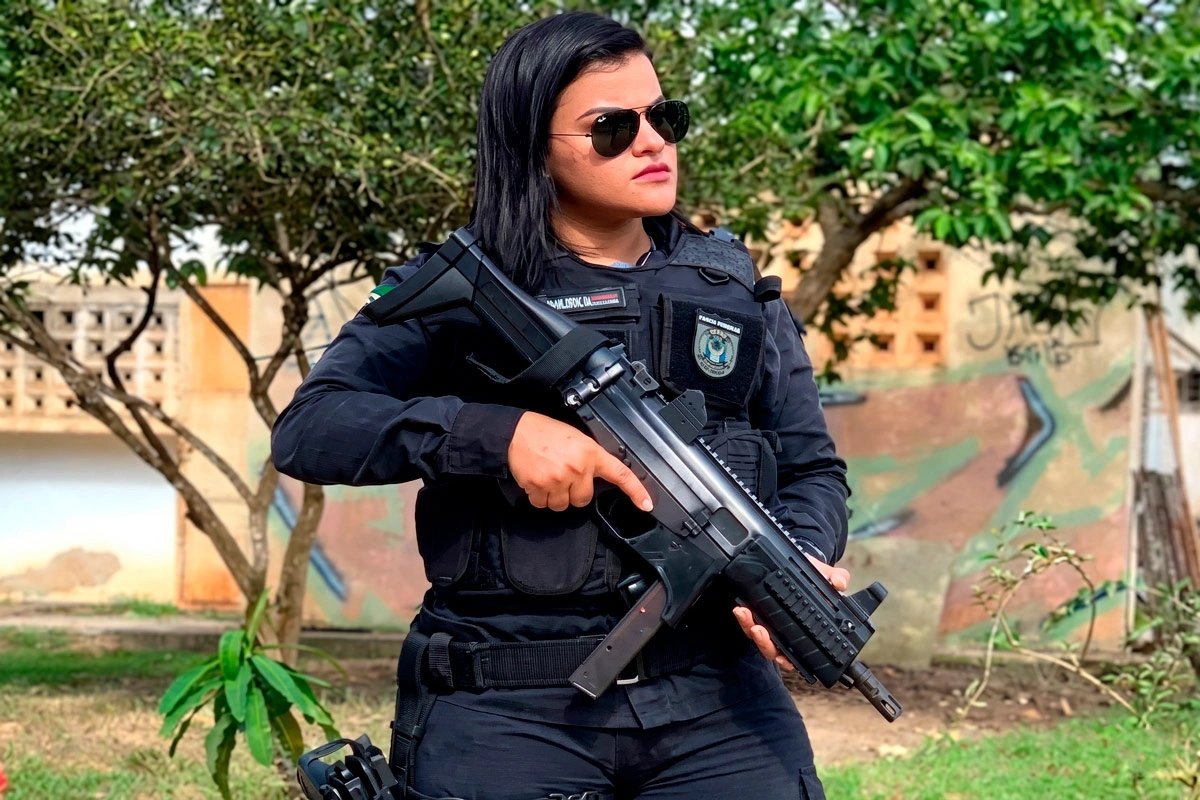 Ex-diretora de presídio nega relação com traficante e se diz arrependida por facilitar fuga