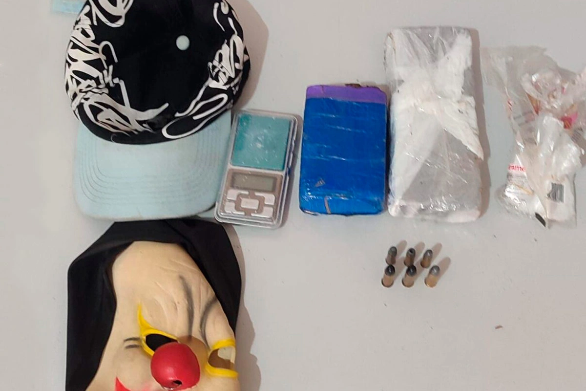 Rondesp apreende 727g de maconha e munições em Riacho de Santana