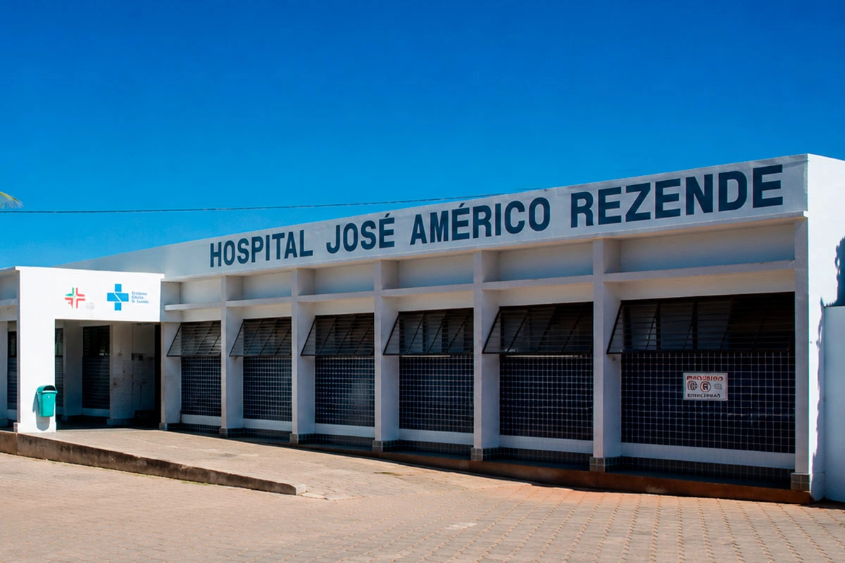 Idoso aguarda há 19 dias em Paramirim por vaga de hemodiálise na regulação da Bahia