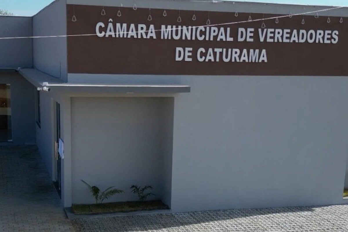 Justiça suspende julgamento de contas de ex-prefeito de Caturama