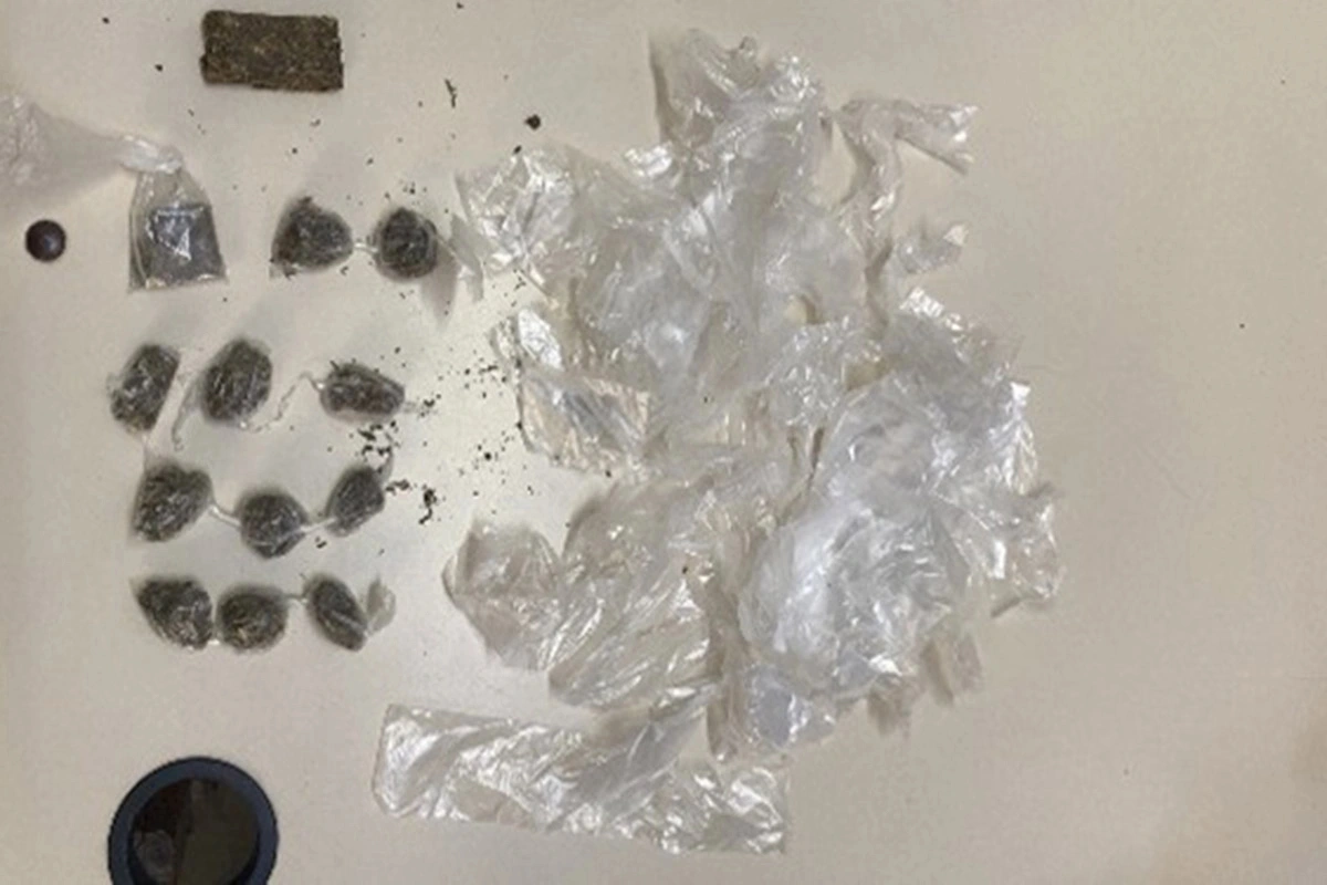 Polícia apreende porções de maconha e detém casal suspeito de tráfico em Guanambi