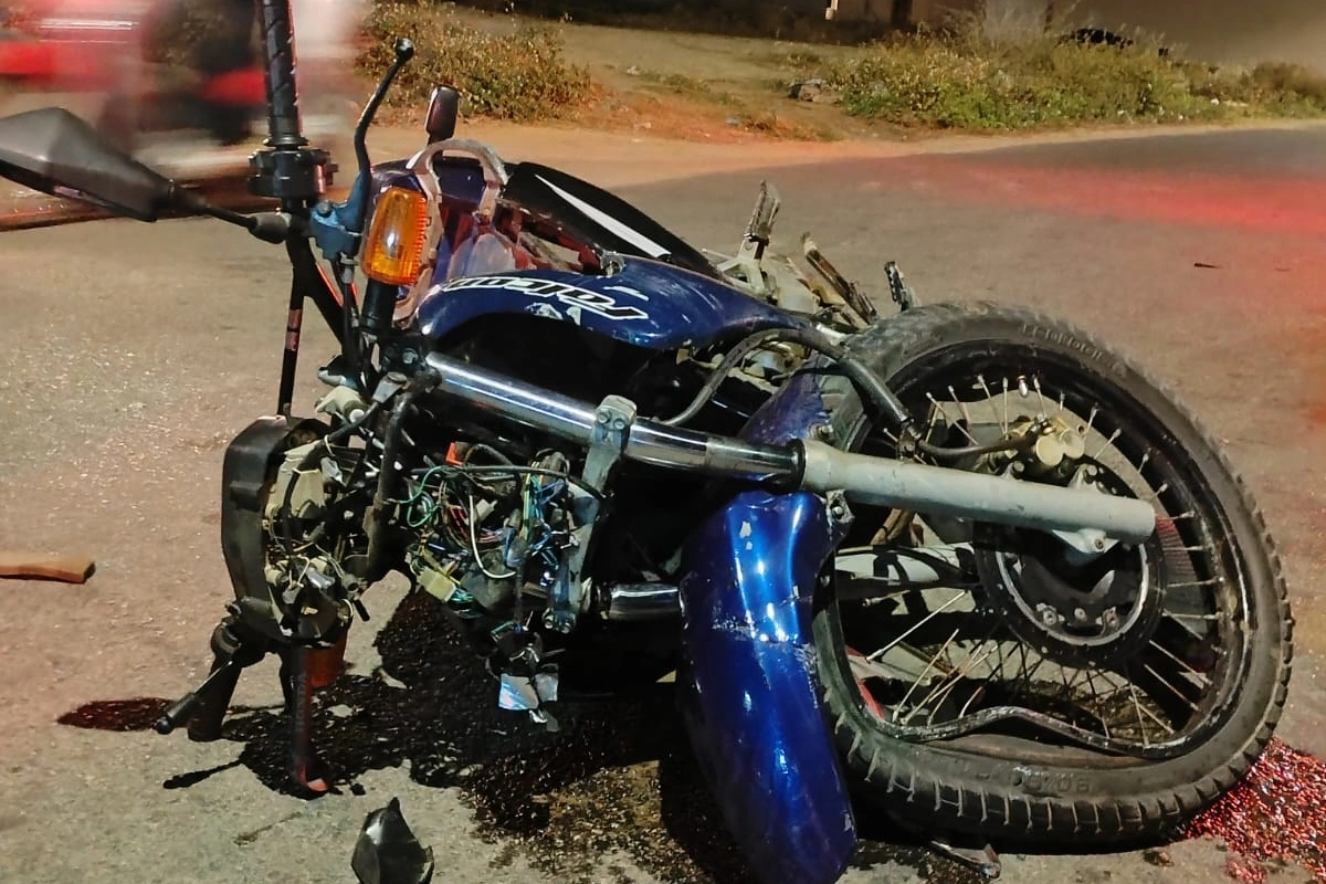 Motociclista fica ferido após colisão com carro em Guanambi