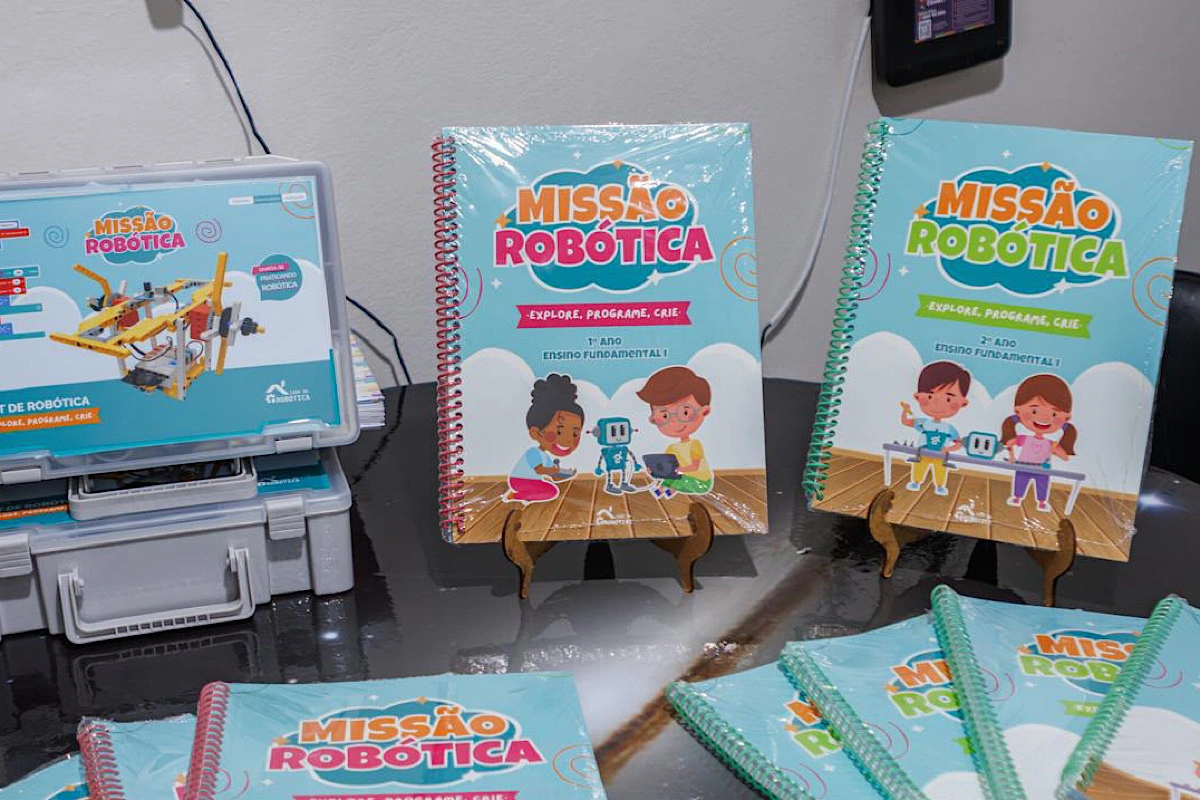 Prefeitura de Belo Campo implementa projeto de robótica em parceria com a Casa da Robótica