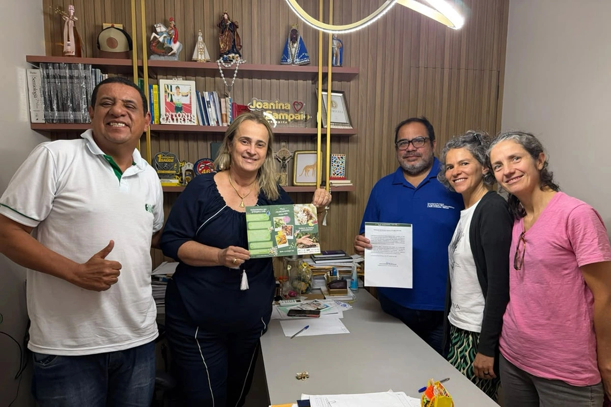 Livramento de Nossa Senhora firma parceria para proteção de insetos polinizadores