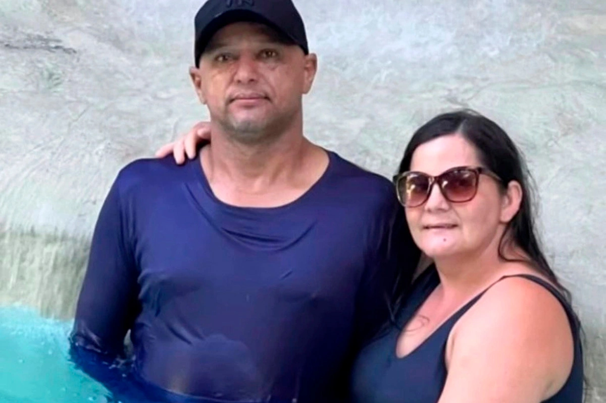 Casal morre após colisão entre moto e caçamba na BA-152 em Livramento