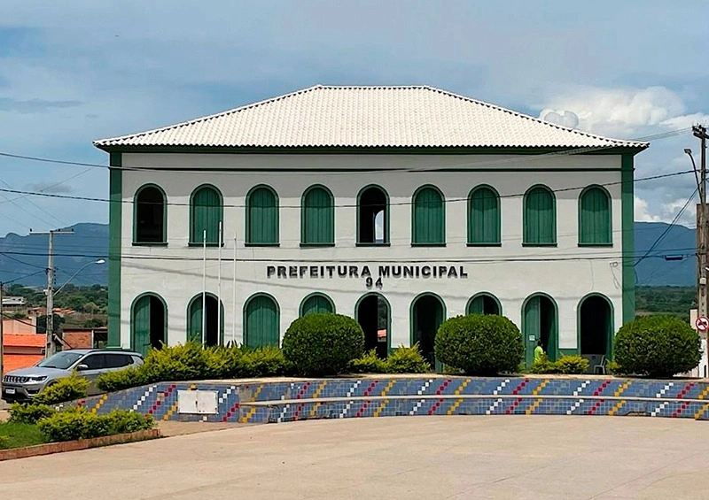 Prefeita Joanina Sampaio decreta situação de emergência em Livramento de Nossa Senhora devido à estiagem