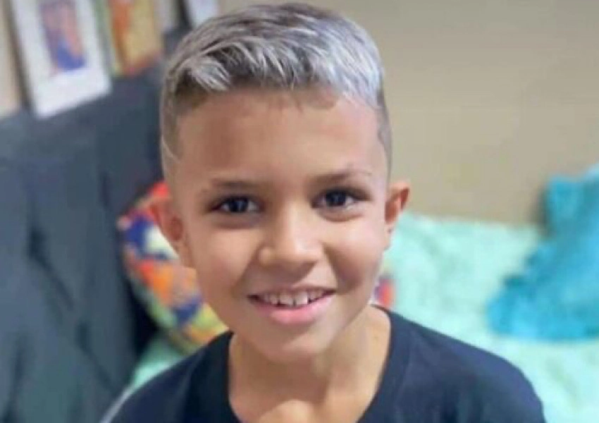 Criança de 8 anos morre após ser atropelada por motociclista que empinava moto em Caetité