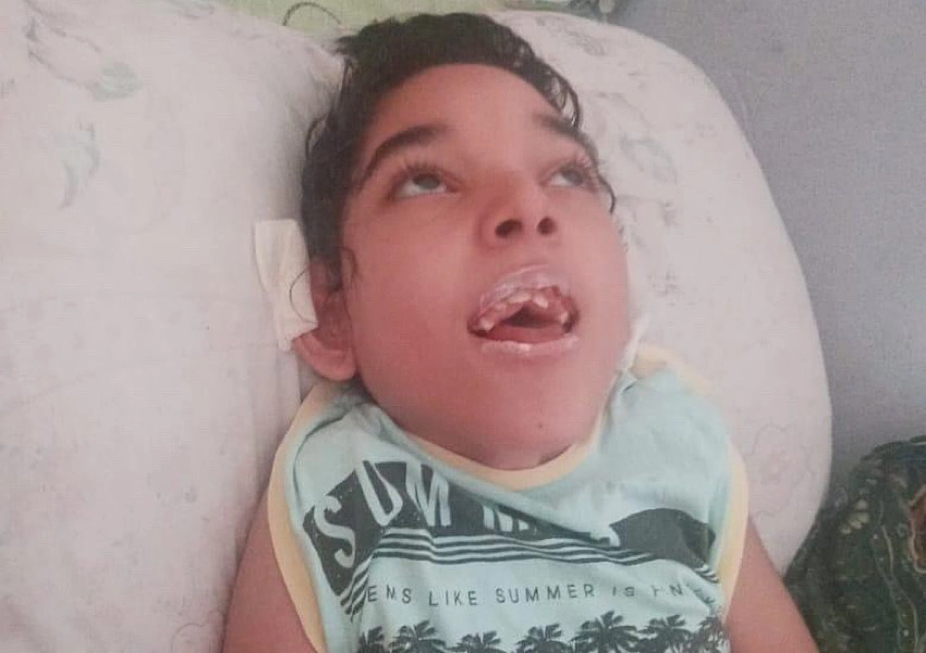 Jussiape: campanha arrecada doações para menino de 11 anos com paralisia cerebral