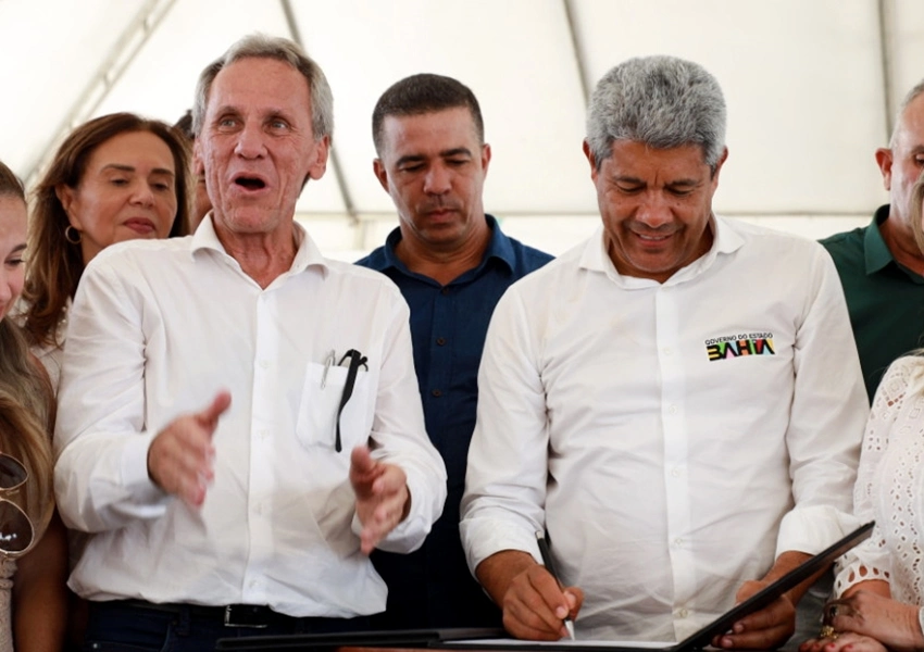 Ex-prefeito de Dom Basílio, Roberval Meira, assume cargo na Secretaria de Infraestrutura da Bahia