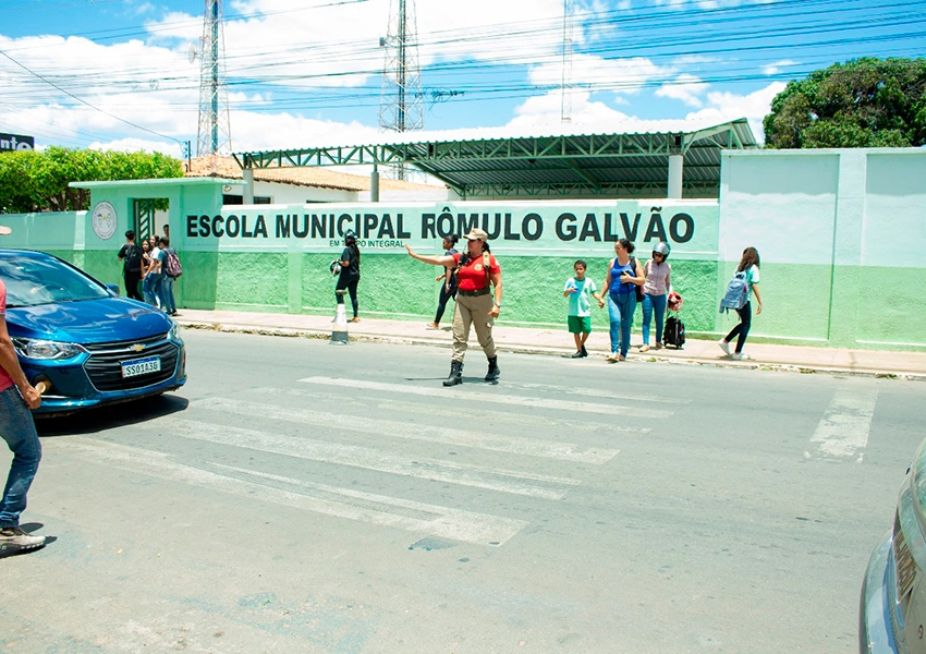 Prefeitura de Livramento de Nossa Senhora e GASA promovem ação para segurança no trânsito escolar