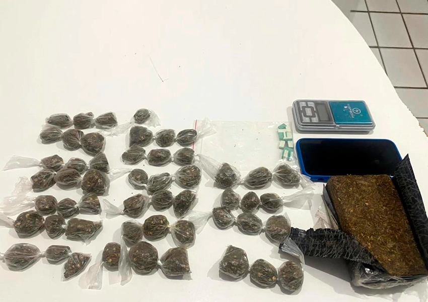Polícia Militar apreende drogas e prende suspeito por tráfico em Paramirim