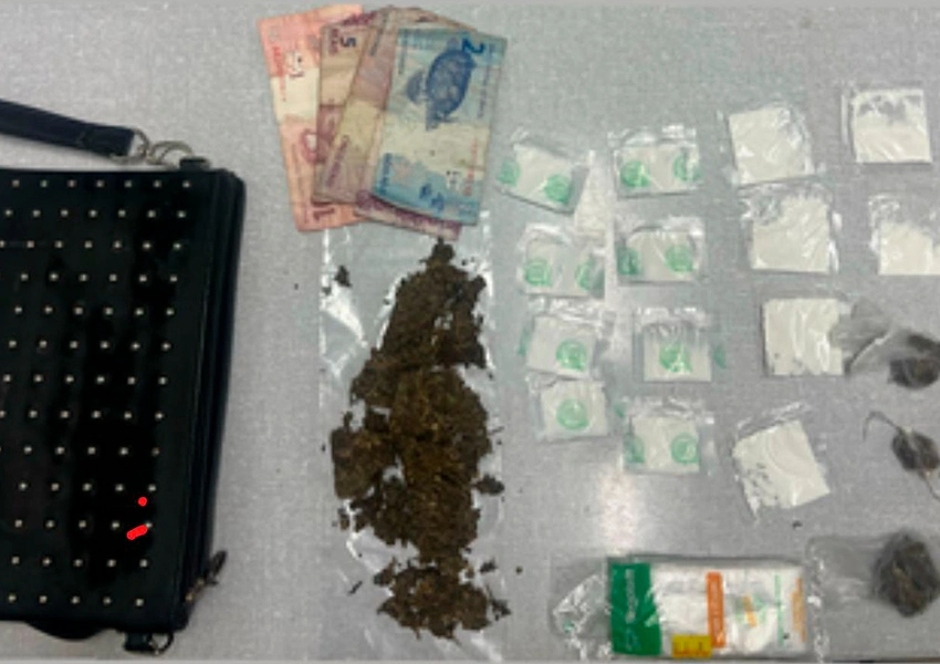 Dois suspeitos são presos por tráfico de drogas durante patrulhamento em Cândido Sales