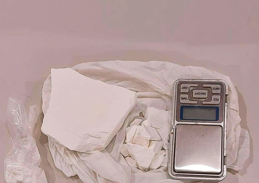 Dois homens são presos pela Rondesp por tráfico de drogas em Vitória da Conquista