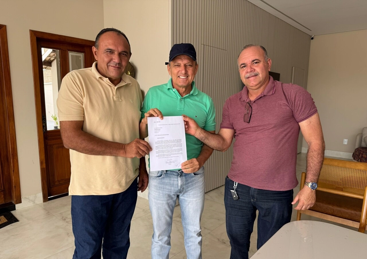 Deputado Charles Fernandes visita Livramento de Nossa Senhora e reafirma compromisso de trabalho com o vereador Deca de Dionísio