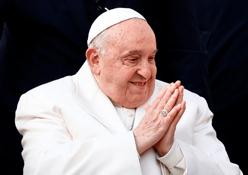 Papa Francisco morre aos 88 anos no Vaticano
