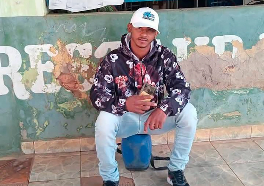 Jovem de 22 anos é morto a facadas durante confusão em bar no distrito de Cantinho, em Urandi