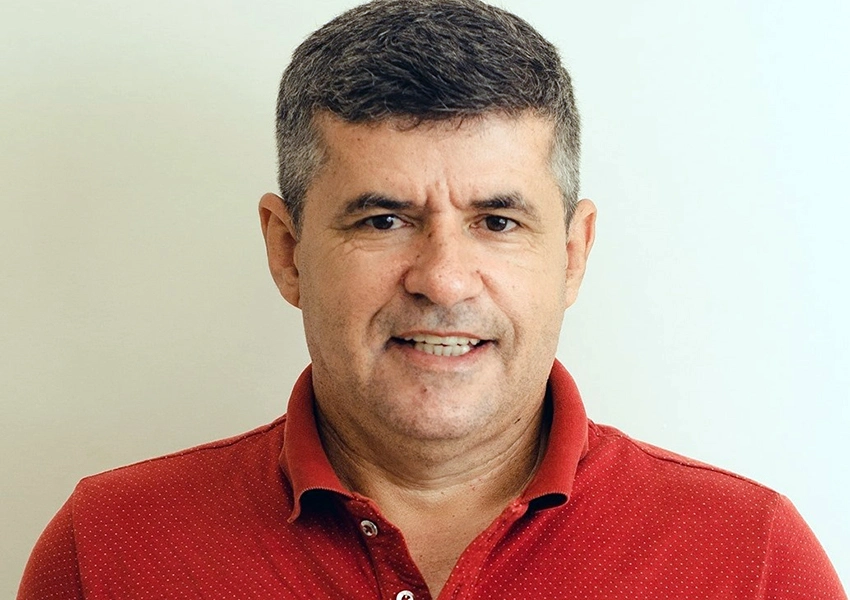 TCM mantém decisão contra prefeito de Ibipitanga por burla a concurso público